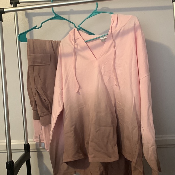 COPY - Venus 2 pc jog/lounge set - Picture 4 of 10